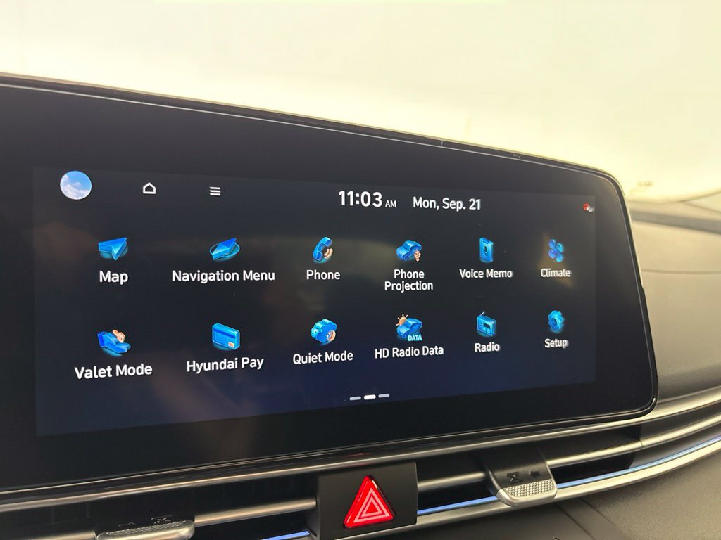 New 2026 Hyundai Elantra Limited FWD image 28