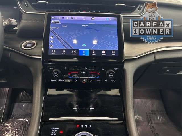 Used 2023 Jeep Grand Cherokee Limited image 14