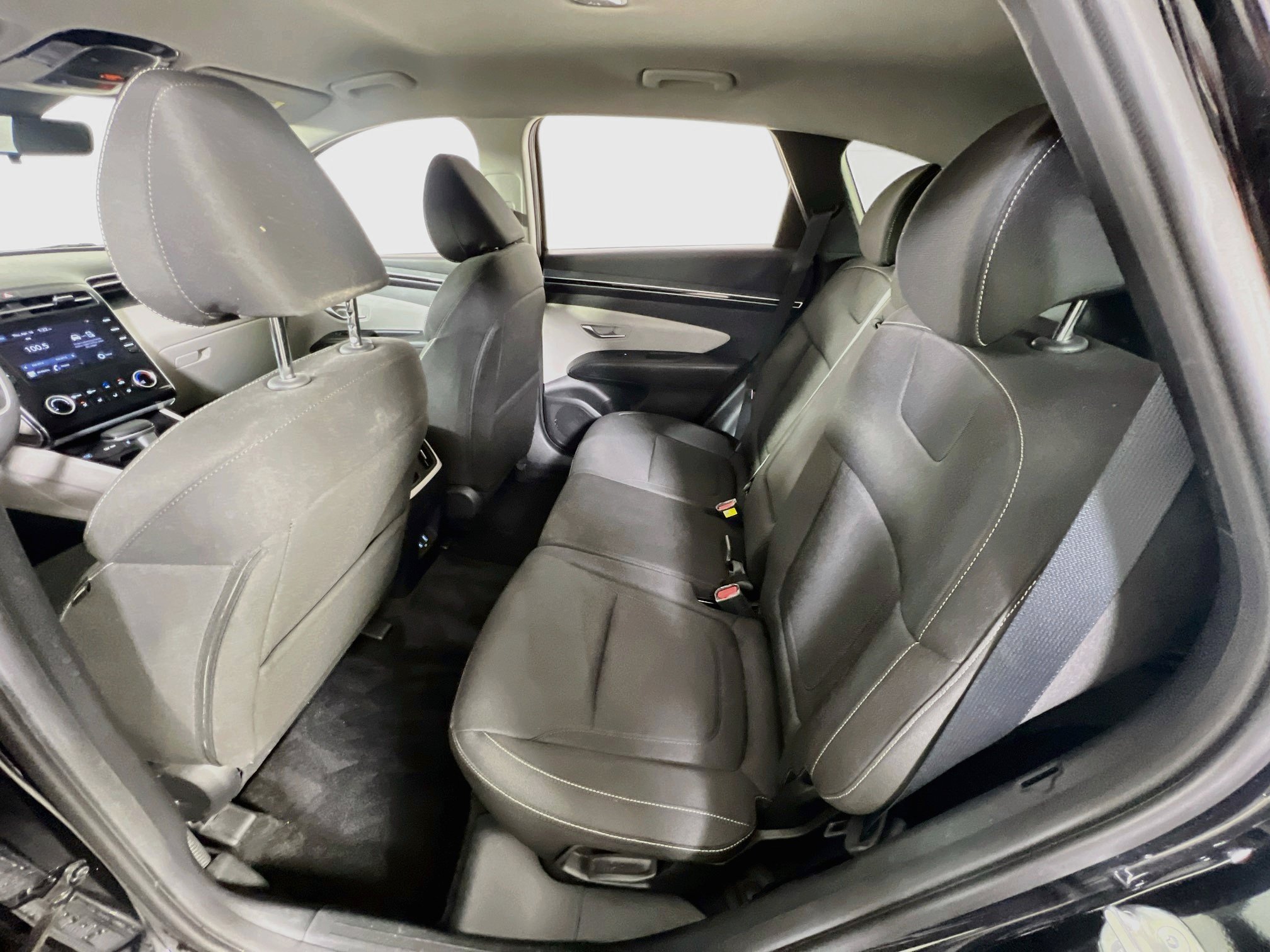 Used 2023 Hyundai Tucson SEL AWD/4WD image 23