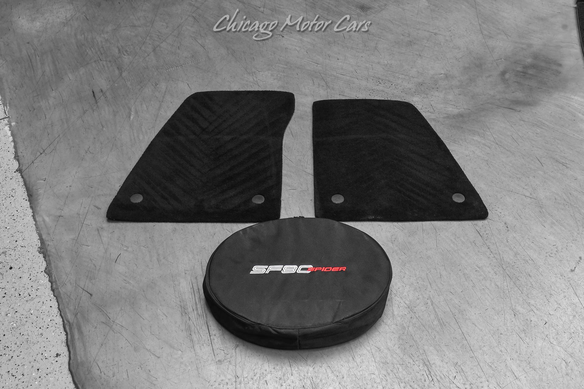 Used 2022 Ferrari SF90 Spider 1900 miles Tons of Carbon Fibe image 66