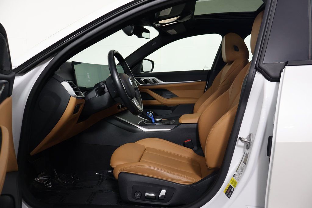 Used 2023 BMW i4 eDrive35 image 10