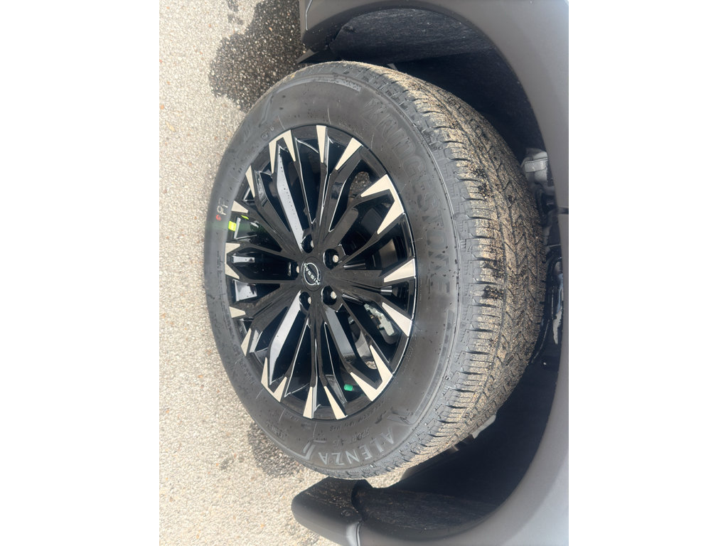 New 2026 Nissan Rogue SV image 25