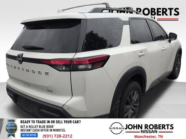 Used 2024 Nissan Pathfinder SV w/ SV Premium Package FWD image 8