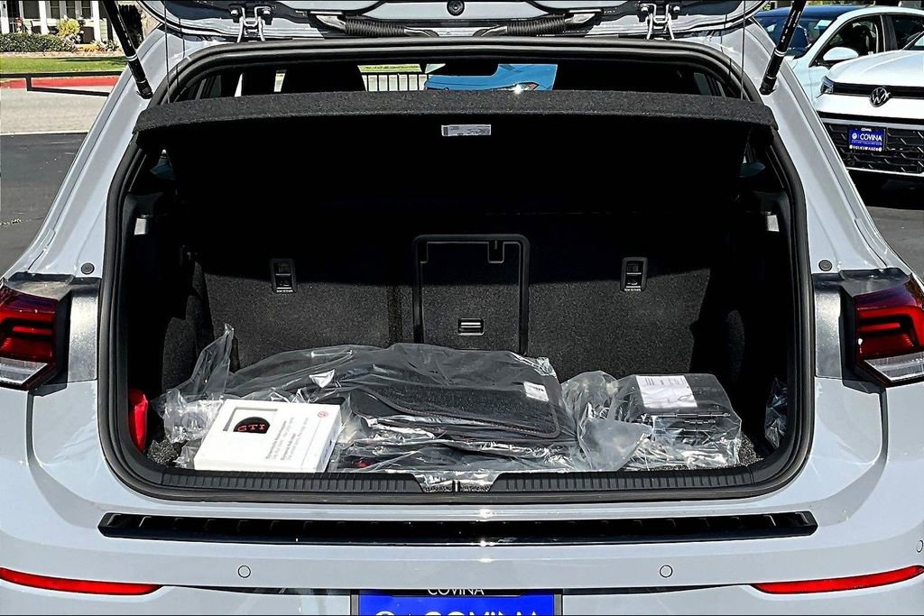 New 2026 Volkswagen GTI SE image 26