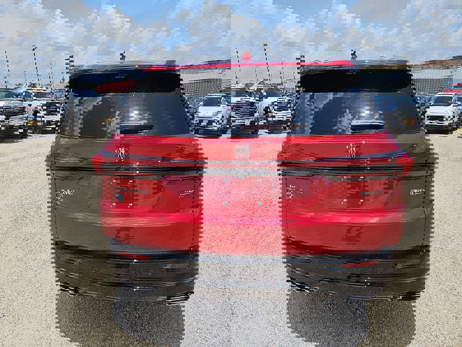 New 2026 Buick Enclave Sport Touring w/ Power Package image 4