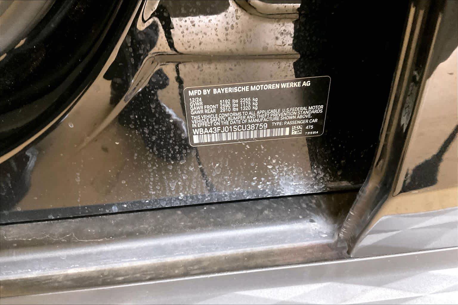 Certified 2025 BMW 530i RWD image 32