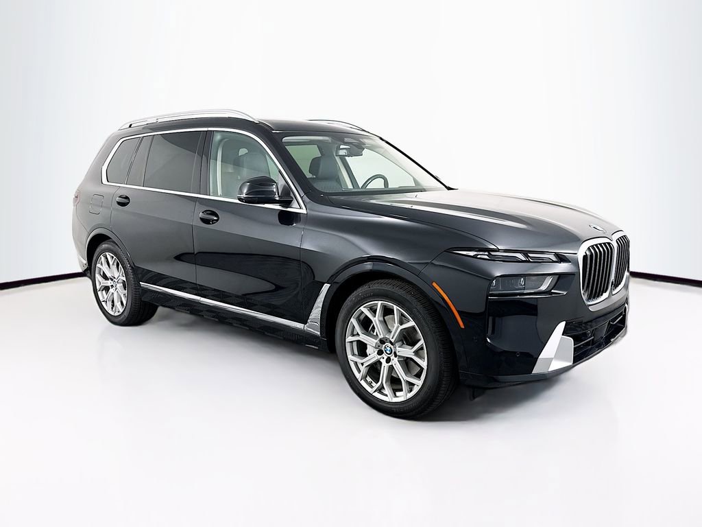 Used 2023 BMW X7 xDrive40i AWD/4WD image 3
