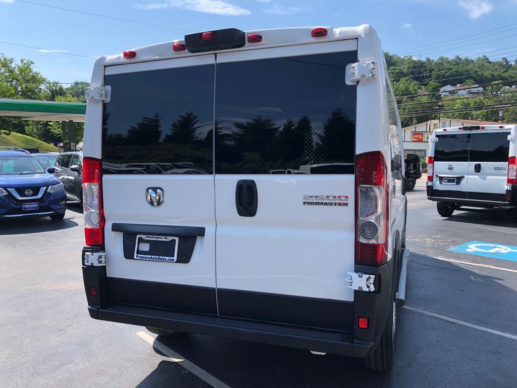 Used 2025 RAM ProMaster 2500 w/ U-Haul Equipment Group FWD image 5