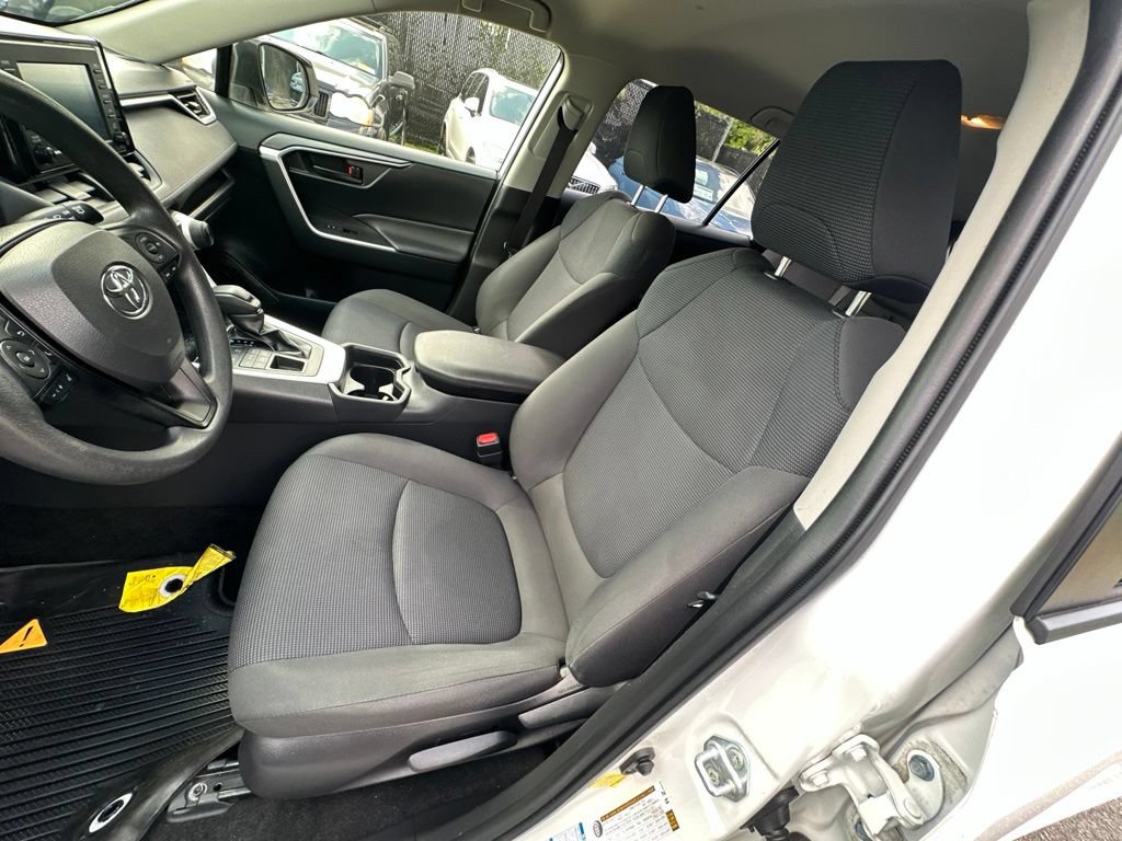 Used 2019 Toyota RAV4 LE w/ All Weather Liner Package AWD/4WD image 10
