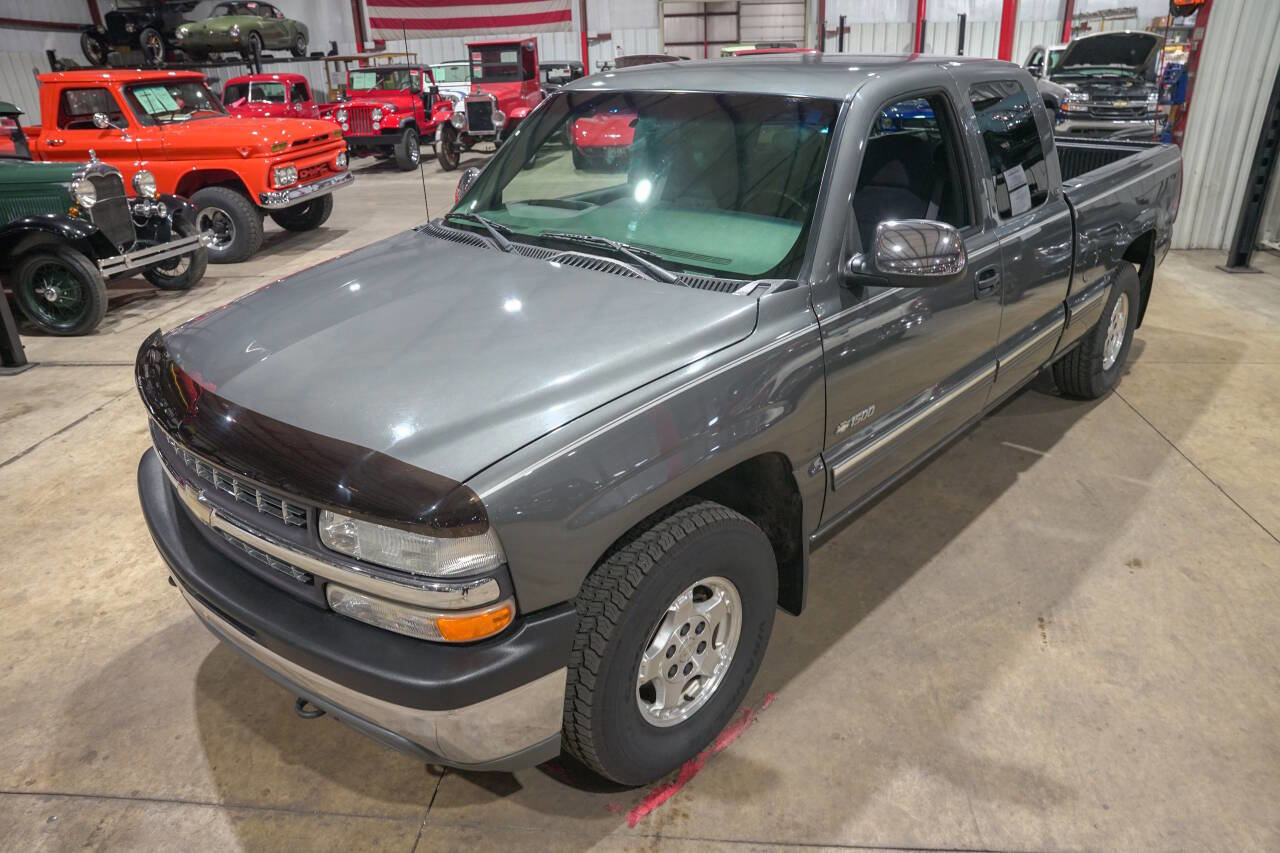 Used 1999 Chevrolet Silverado 1500 LS w/ Firm Ride Suspension Pkg AWD/4WD image 15