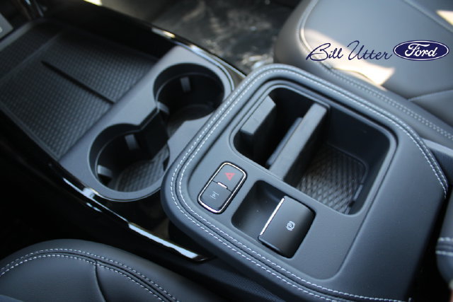New 2026 Ford Mustang Mach-E Select w/ Comfort Package Lite RWD image 12