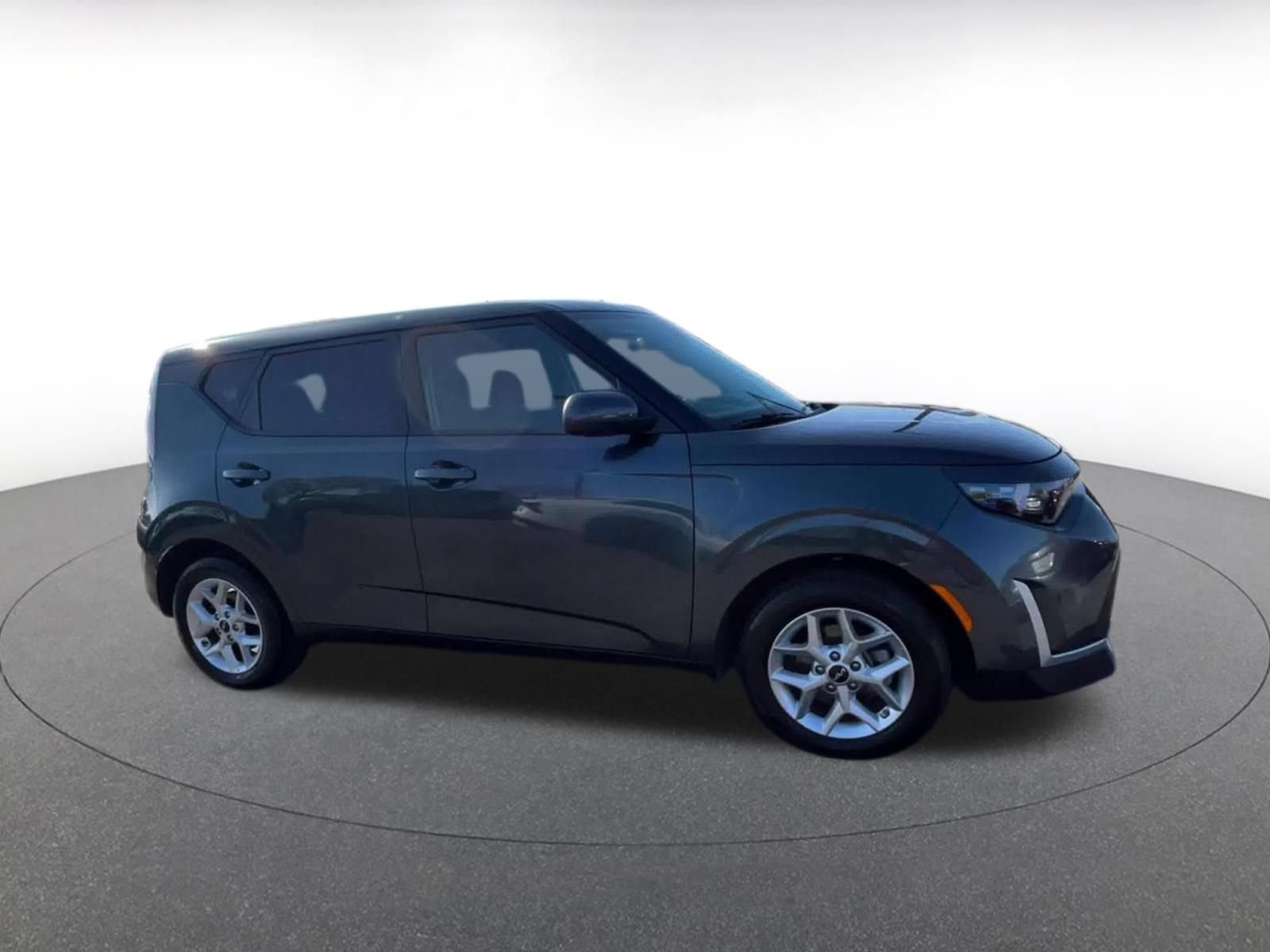 Used 2025 Kia Soul LX w/ LX Technology Package FWD video 2