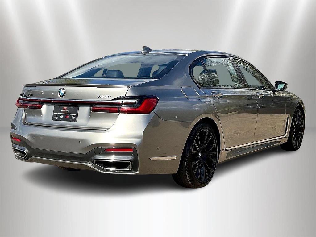 Used 2022 BMW 750Li xDrive AWD/4WD image 6