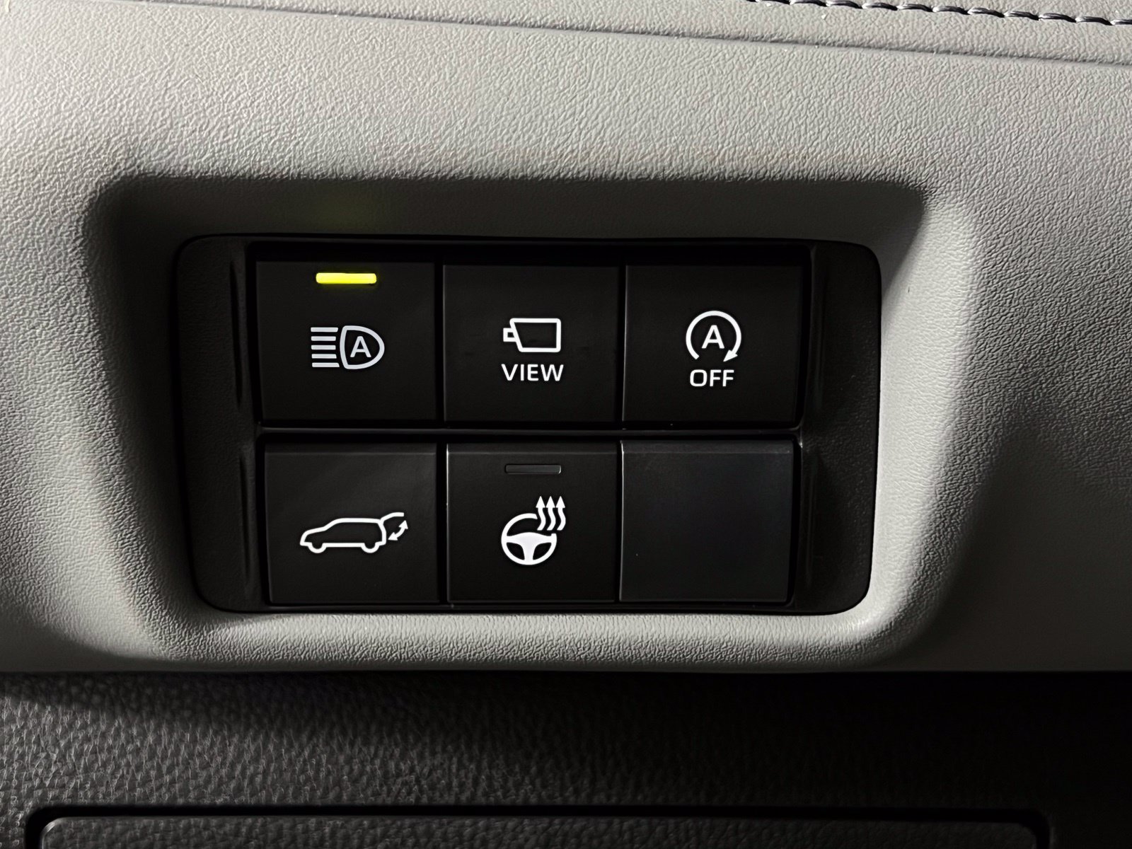 Used 2026 Toyota Highlander Limited AWD/4WD image 23