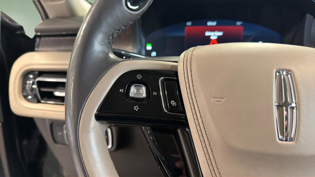 Used 2022 Lincoln Aviator Reserve w/ Equipment Group 201A image 23