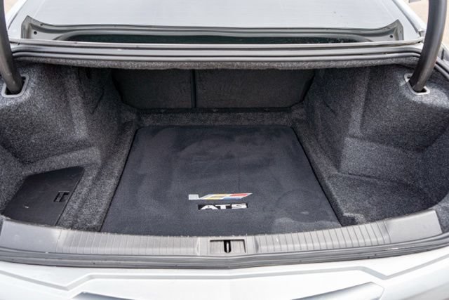 Used 2017 Cadillac ATS V w/ Luxury Package RWD image 28