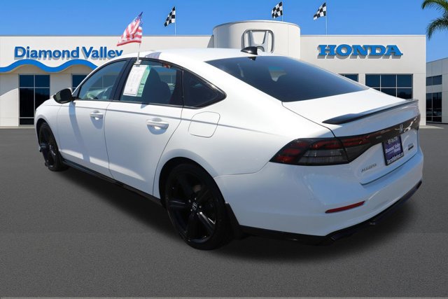 Used 2023 Honda Accord Sport image 4