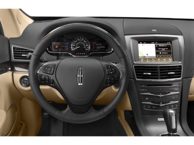 Used 2019 Lincoln MKT AWD image 7