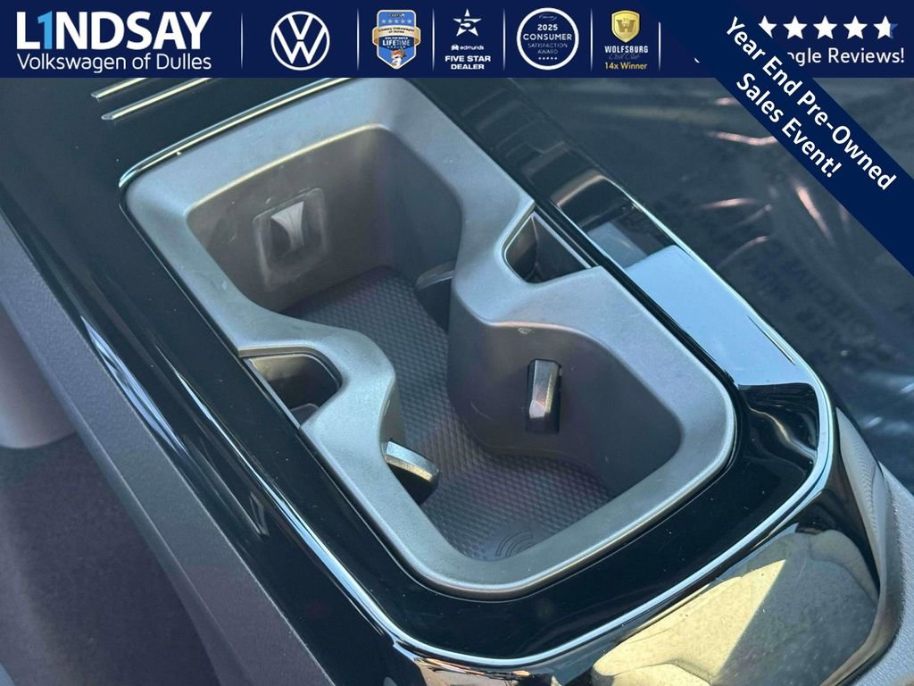 Used 2021 Volkswagen ID.4 Pro S w/ Gradient Package image 16
