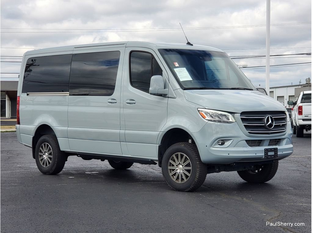 Used 2024 Mercedes-Benz Sprinter 2500 image 9