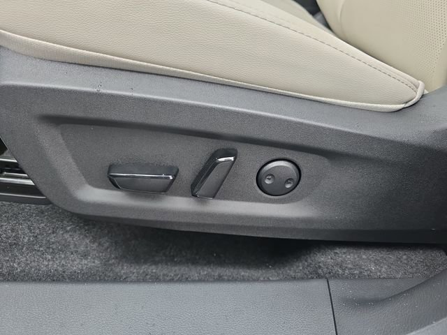 New 2026 Nissan Murano SL image 14