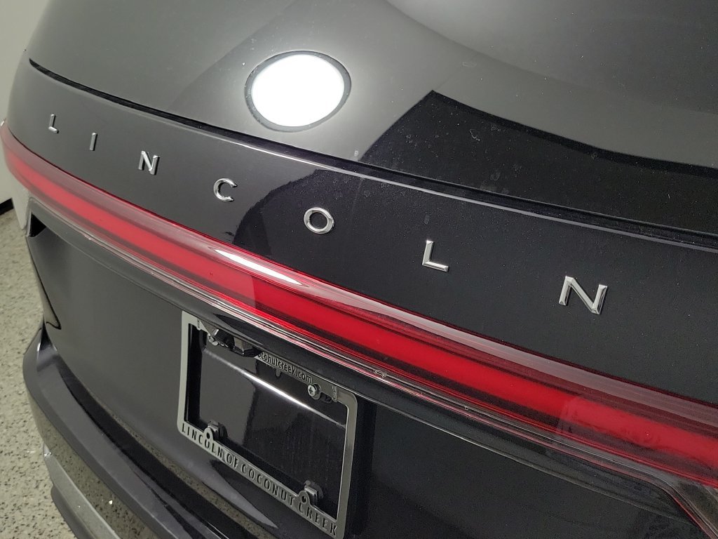 New 2026 Lincoln Aviator 2WD image 5