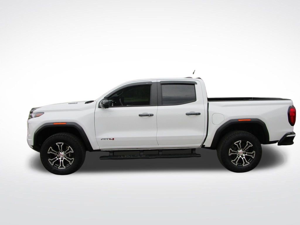 Used 2025 GMC Canyon AT4 w/ Technology Plus Package image 2