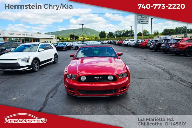 Used 2013 Ford Mustang GT RWD image 3