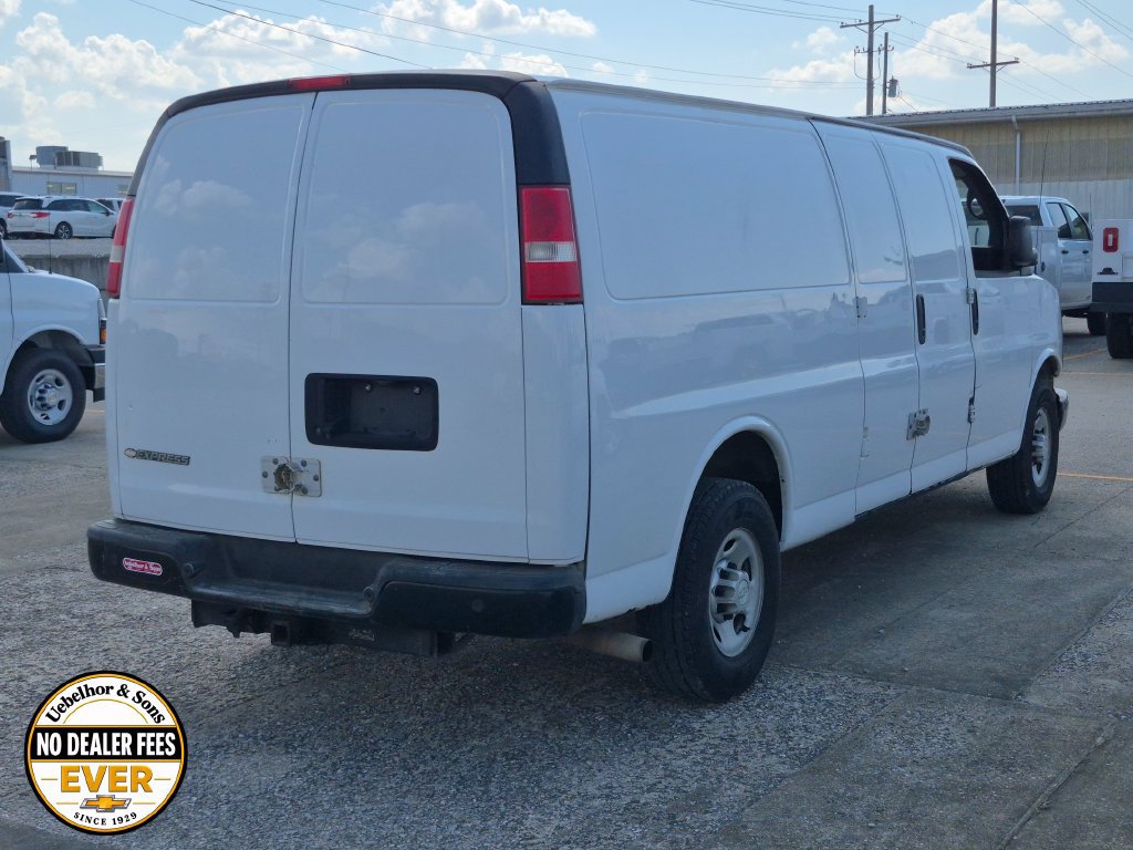 Used 2015 Chevrolet Express 3500 Extended RWD image 7