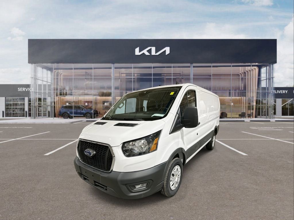 Used 2024 Ford Transit 250 Low Roof w/ Exterior Upgrade Package image 4