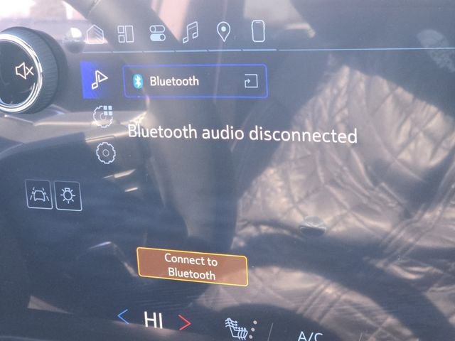 New 2026 Chevrolet Traverse LT w/ Driver Confidence Package image 8