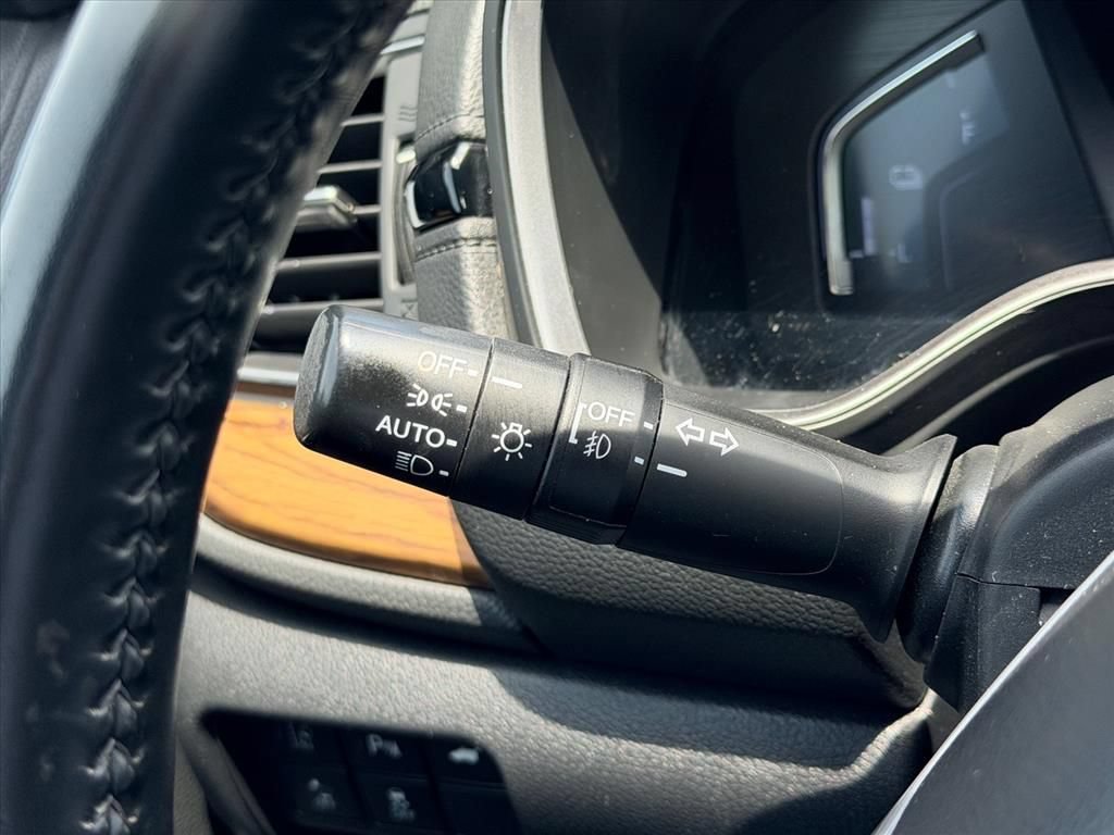 Used 2021 Honda CR-V Touring image 23