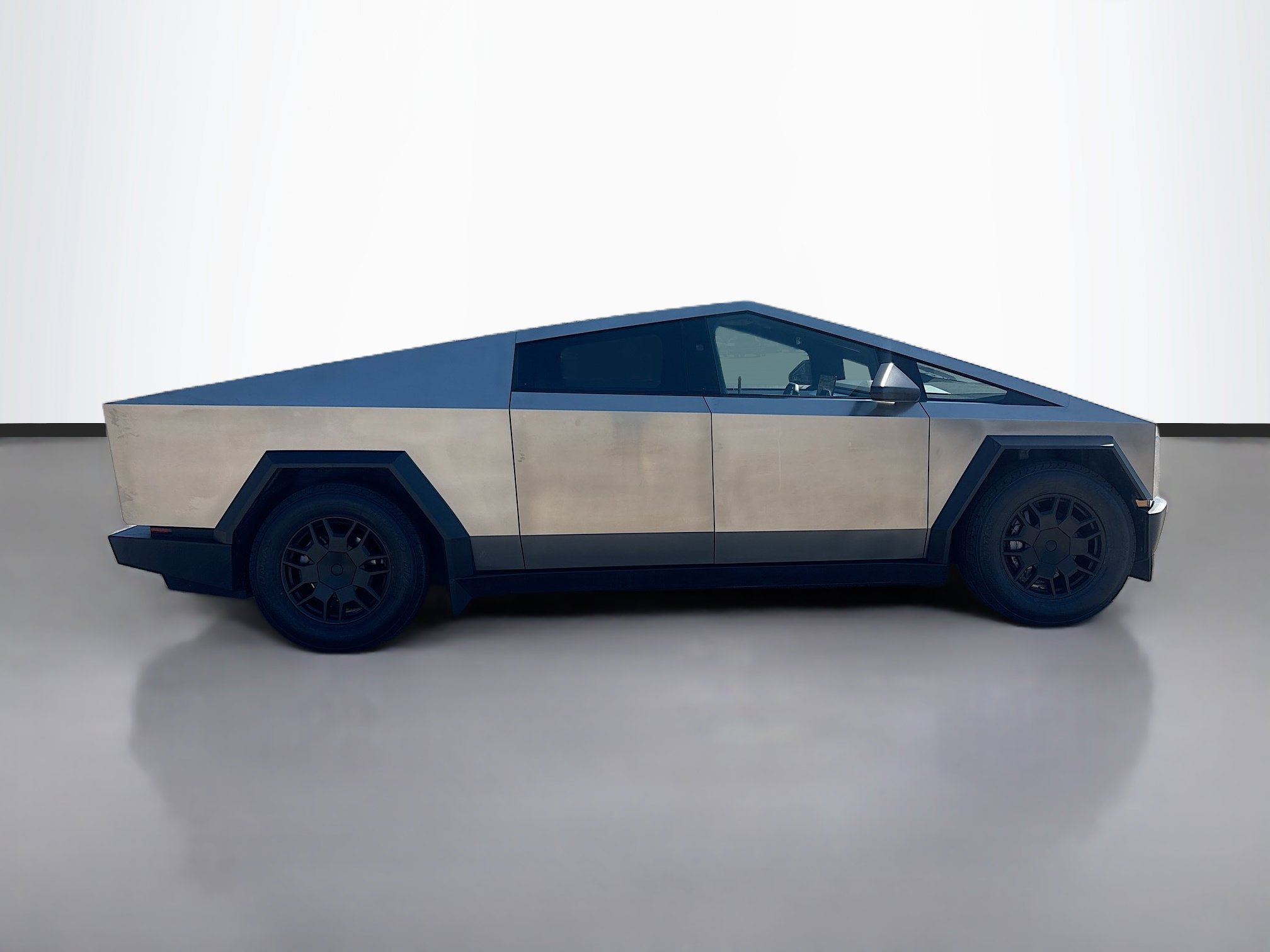 Used 2024 Tesla Cybertruck AWD Crew Cab image 6