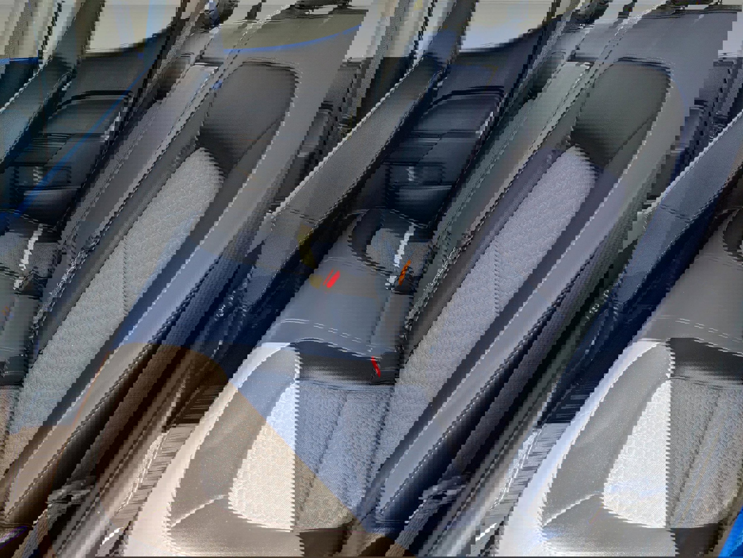 Used 2022 Chevrolet Colorado Z71 w/ Safety Package image 10