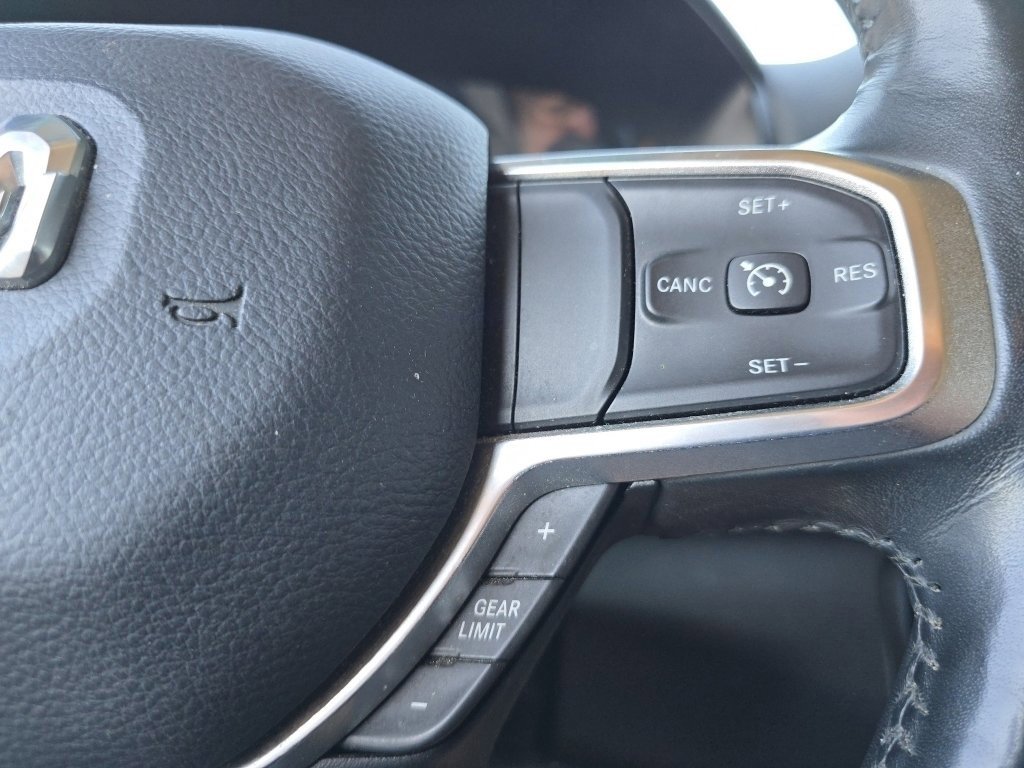 Used 2019 RAM 1500 Laramie image 8