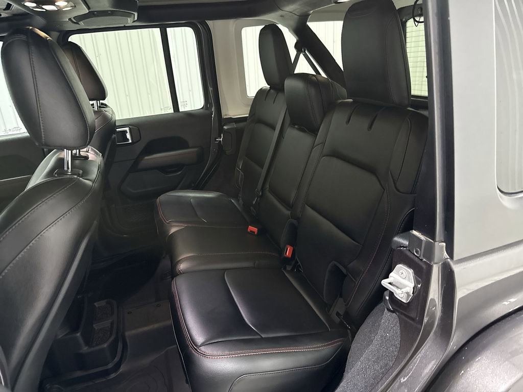 Used 2021 Jeep Wrangler Unlimited Rubicon AWD/4WD image 26