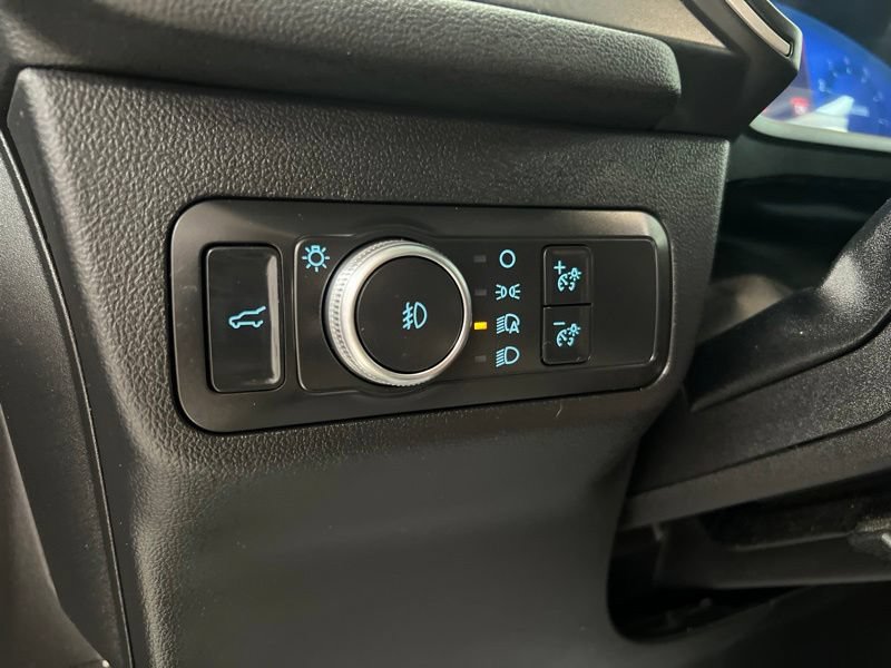Used 2021 Ford Escape SEL w/ Technology Package AWD/4WD image 23