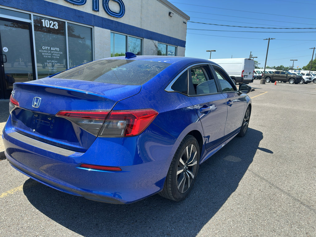 Used 2022 Honda Civic EX image 5