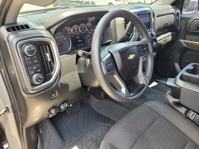 Used 2020 Chevrolet Silverado 1500 LT AWD/4WD image 16