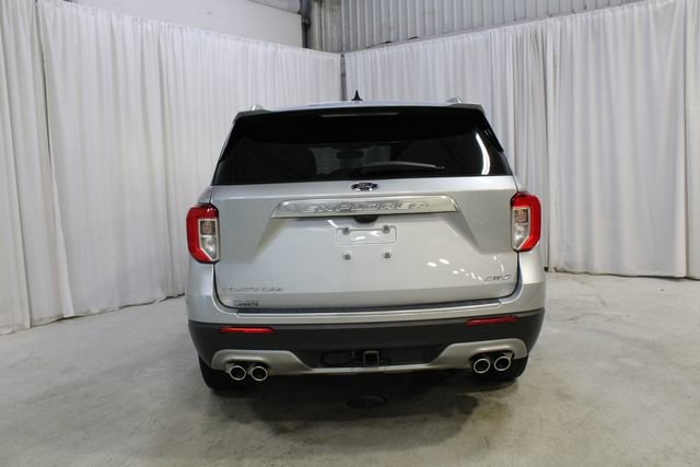 Used 2023 Ford Explorer Platinum w/ Technology Package AWD/4WD image 25