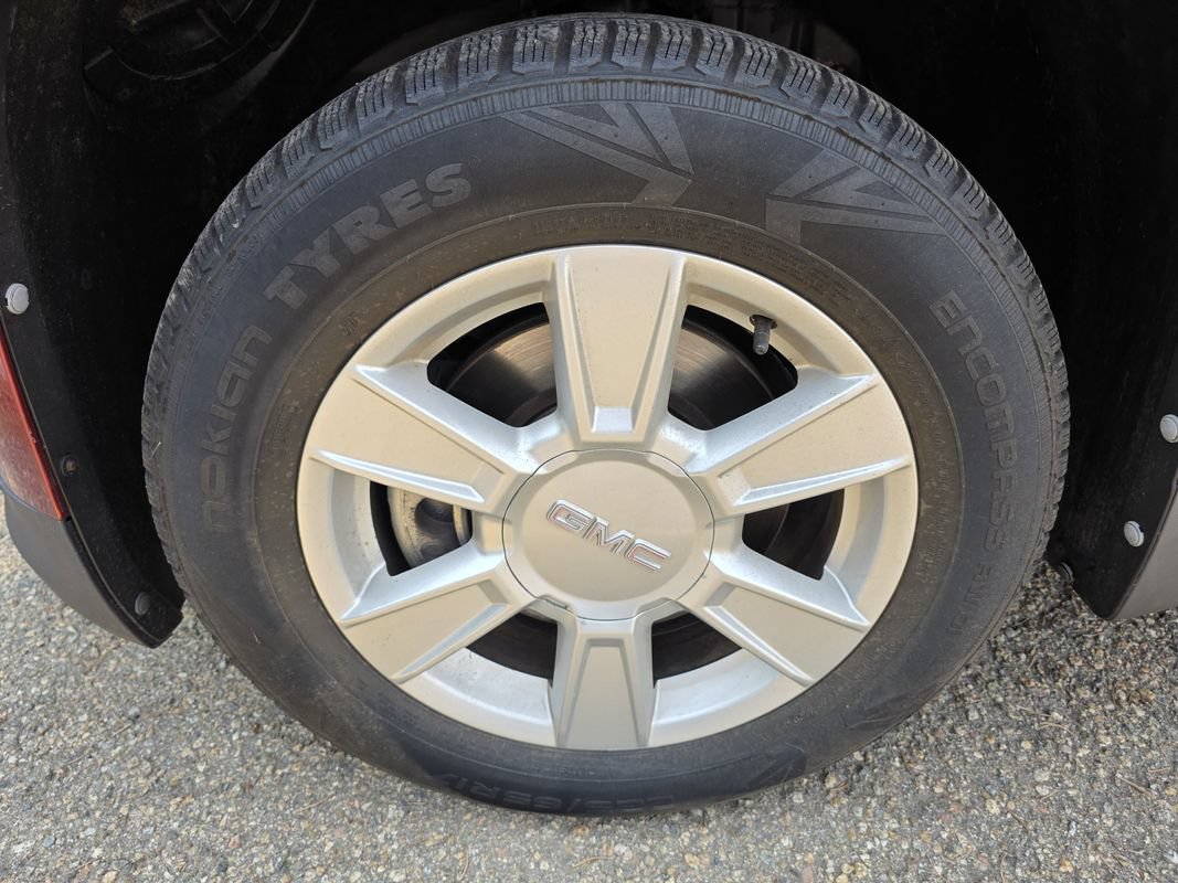 Used 2012 GMC Terrain SLE AWD/4WD image 36