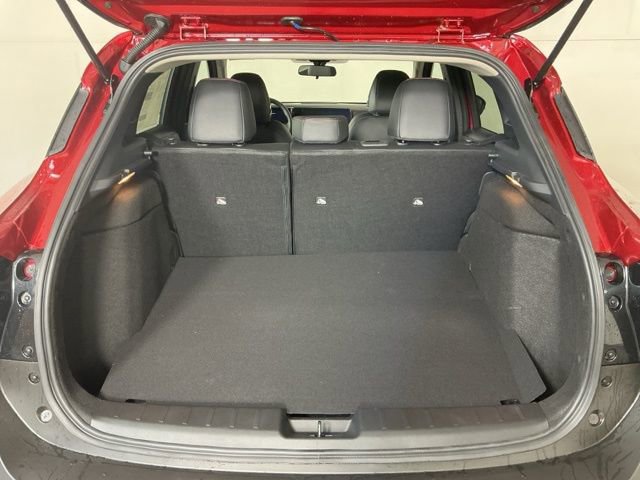 New 2026 Nissan Kicks SR image 16