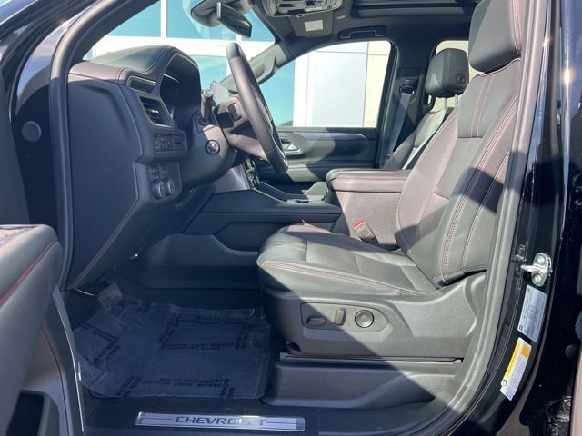 Certified 2024 Chevrolet Suburban RST w/ Luxury Package image 6