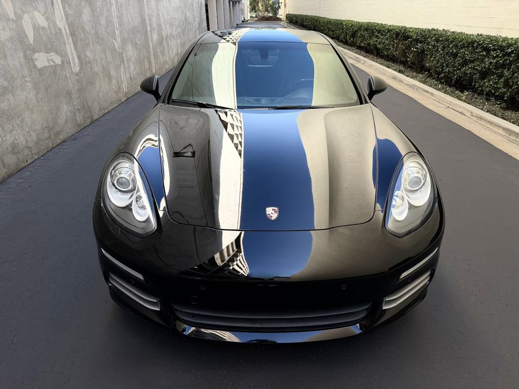 Used 2015 Porsche Panamera image 13