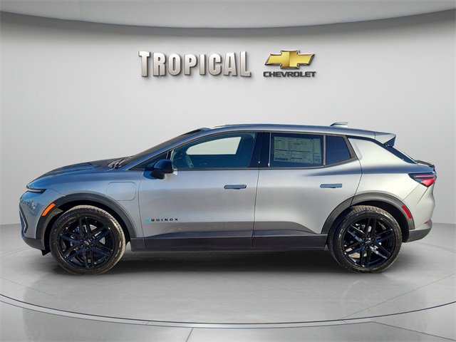 New 2026 Chevrolet Equinox EV LT image 2