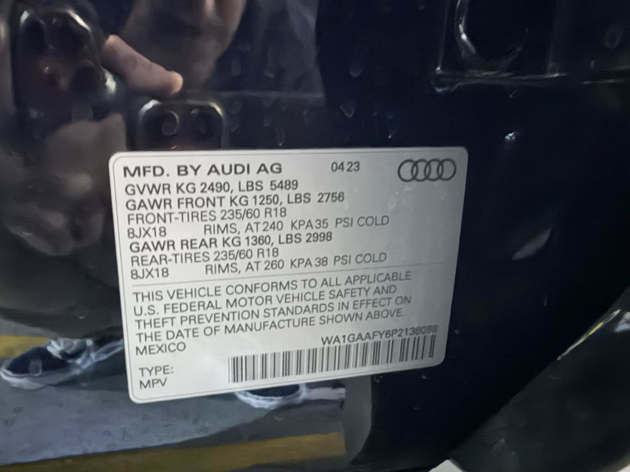 Used 2021 Toyota RAV4 Limited AWD/4WD image 23