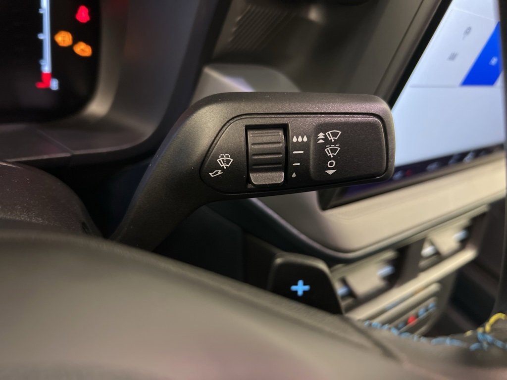 New 2025 Ford Maverick Lobo image 19