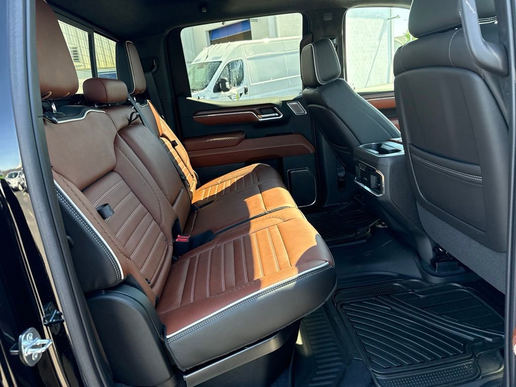 Used 2023 GMC Sierra 1500 Denali Ultimate AWD/4WD image 32