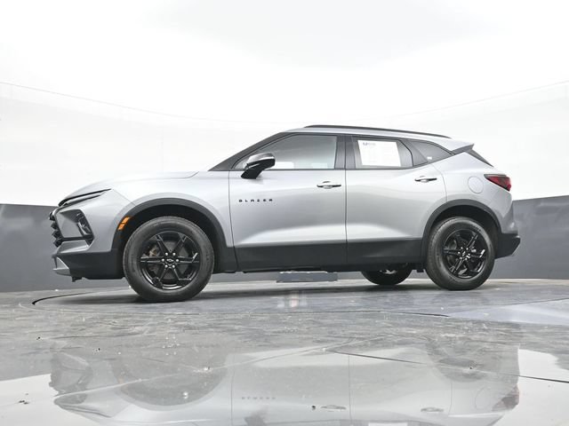 Used 2024 Chevrolet Blazer LT w/ Midnight/Sport Edition FWD image 56