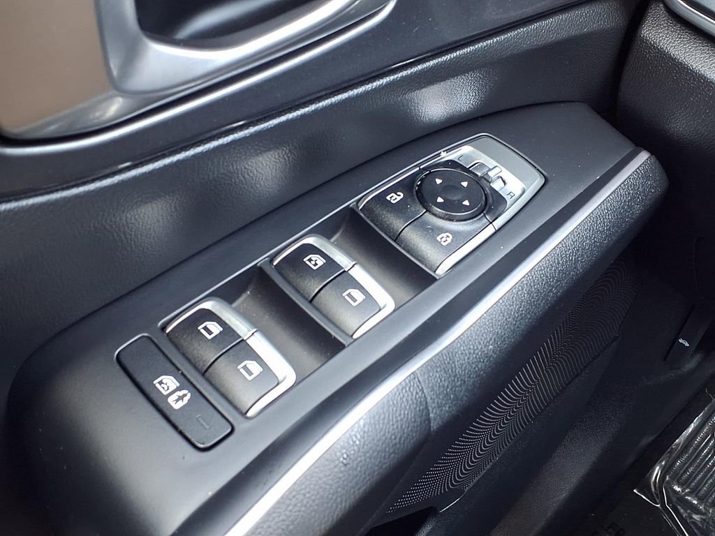 Certified 2023 Kia Sorento S image 21